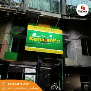 Papan Nama Artistik Yang Memadukan Desain Dan Fungsi WEB