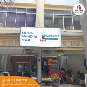Pemasangan Neonbox Jumbo 1 Sisi 